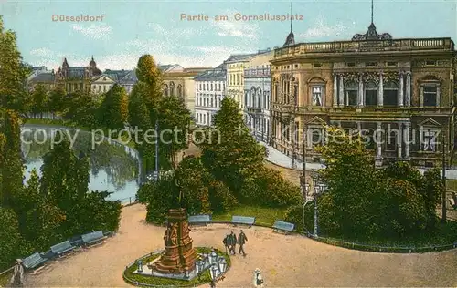 Duesseldorf Partie am Corneliusplatz Denkmal Duesseldorf