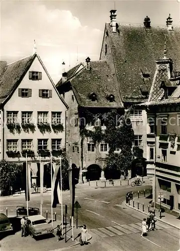 AK / Ansichtskarte Isny_Allgaeu Rathaus Stadtapotheke Marktplatz Isny Allgaeu