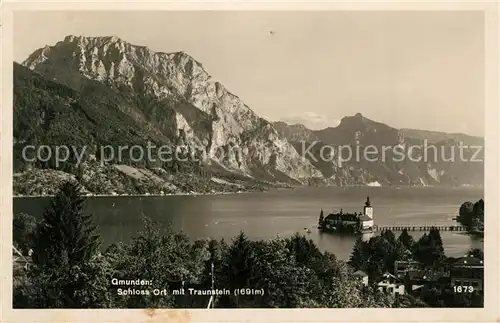 AK / Ansichtskarte Gmunden_Salzkammergut Schloss Ort mit Traunstein Gmunden Salzkammergut