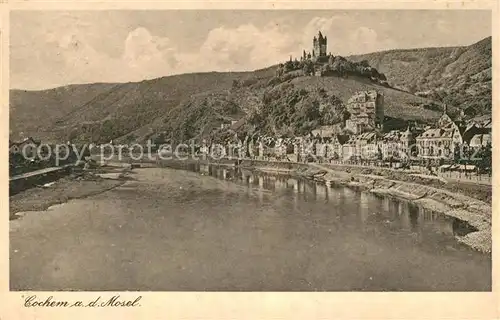 AK / Ansichtskarte Cochem_Mosel Blick ueber den Rhein zur Reichsburg Cochem Mosel