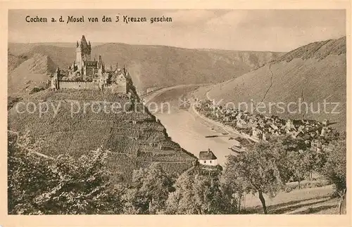 AK / Ansichtskarte Cochem_Mosel Reichsburg Moseltal von den 3 Kreuzen gesehen Cochem Mosel