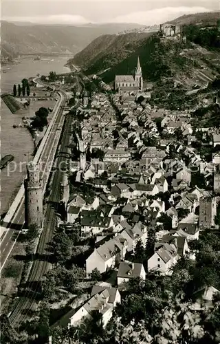 AK / Ansichtskarte Oberwesel_Rhein Stadtbild mit Kirche Ochsenturm Klosterruine Oberwesel Rhein