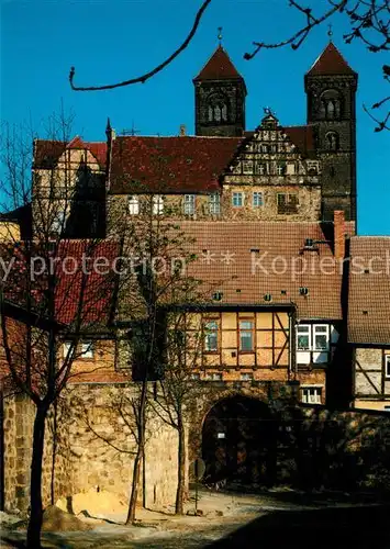 AK / Ansichtskarte Quedlinburg Stiftskirche mit Schloss Quedlinburg