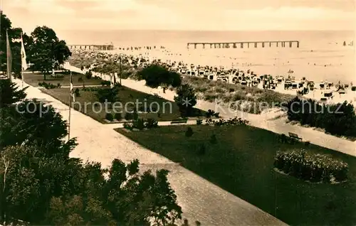 AK / Ansichtskarte Zinnowitz_Ostseebad Promenade Strand Zinnowitz_Ostseebad