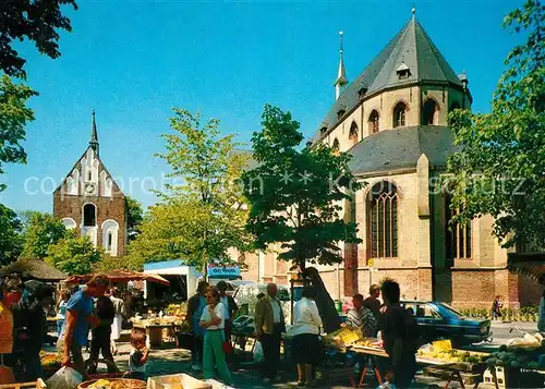 AK / Ansichtskarte Norden_Norddeich_Ostfriesland Ludgerikirche am Markt Norden_Norddeich