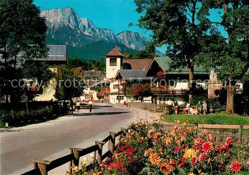 AK / Ansichtskarte Unterstein_Schoenau Hauptstrasse Blick zur Kirche Untersberg Berchtesgadener Alpen Unterstein_Schoenau