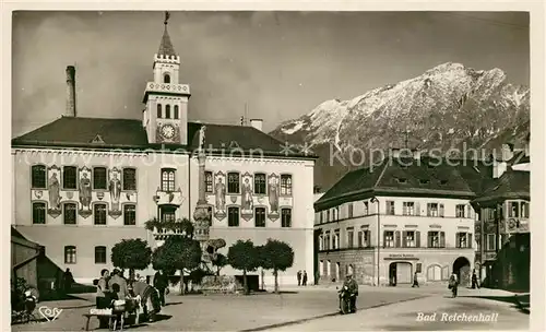 AK / Ansichtskarte Bad_Reichenhall Rathaus Rathausplatz Hochstauffen Bad_Reichenhall