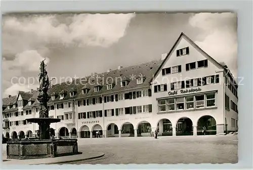 AK / Ansichtskarte Freudenstadt Brunnen am Marktplatz Cafe Rebstock Arkaden Freudenstadt