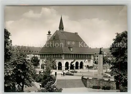 AK / Ansichtskarte Freudenstadt Stadthaus mit Gedenksaeule Freudenstadt