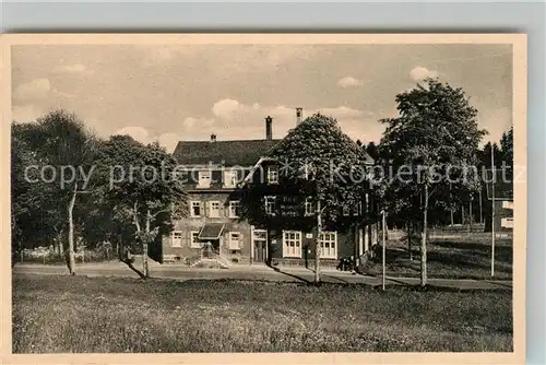 AK / Ansichtskarte Oberzwieselberg Hotel Hirschen Post mit Haus Hermann Kurort Wintersportplatz im Schwarzwald 