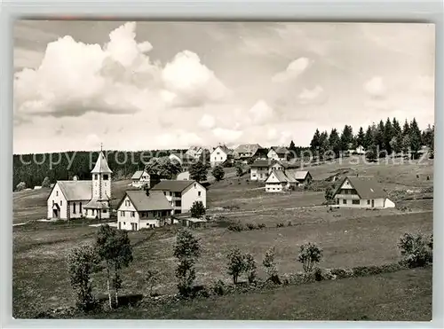 AK / Ansichtskarte Kniebis_Freudenstadt Ortsmotiv mit Kirche Kurort Wintersportplatz Schwarzwald Kniebis_Freudenstadt