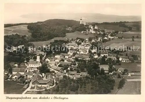 AK / Ansichtskarte Andechs Kloster Andechs Fliegeraufnahme Andechs