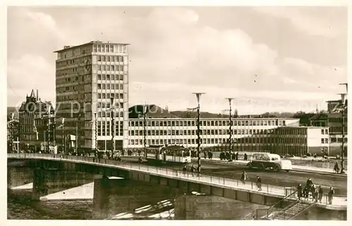 AK / Ansichtskarte Frankfurt_Main Friedensbruecke und AEG Hochhaus Frankfurt Main