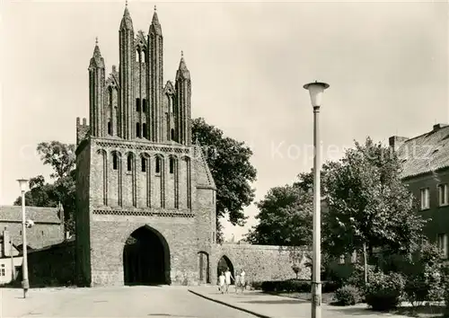 AK / Ansichtskarte Neubrandenburg Friedlaender Tor Neubrandenburg