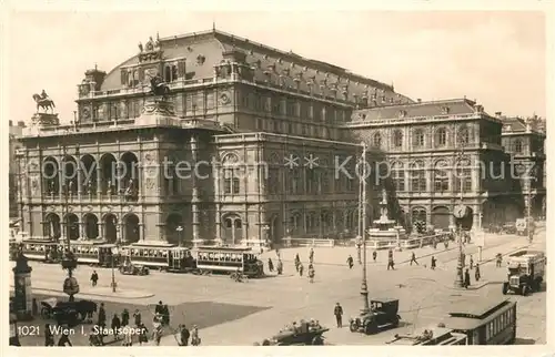 AK / Ansichtskarte Strassenbahn Wien Staatsoper  Strassenbahn