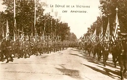 AK / Ansichtskarte Paris Le Defile de la Victoire Les Americains Paris