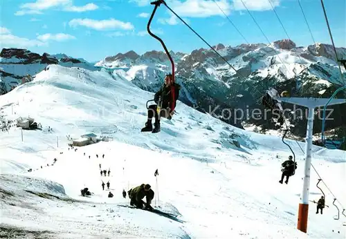 AK / Ansichtskarte Pordoi Seilbahn Winterlandschaft Pordoi