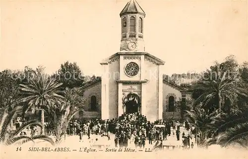 AK / Ansichtskarte Sidi Bel Abbes Eglise Sortie de Messe Sidi Bel Abbes