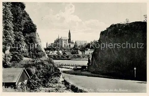 AK / Ansichtskarte Meissen_Elbe_Sachsen Felsentor an der Knorre Blick zur Albrechtsburg Meissen_Elbe_Sachsen