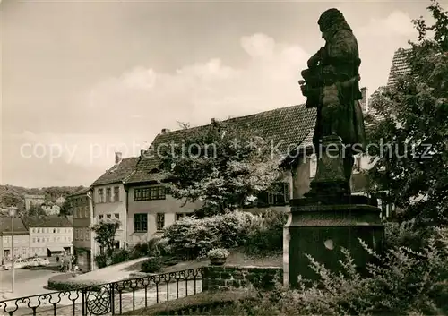 AK / Ansichtskarte Eisenach_Thueringen Bachdenkmal mit Bachhaus Eisenach Thueringen