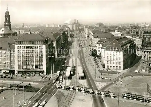 AK / Ansichtskarte Dresden Ernst Thaelmann Strasse Strassenbahn Dresden