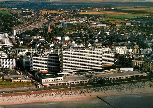 AK / Ansichtskarte Westerland_Sylt Fliegeraufnahme Kurzentrum Westerland_Sylt