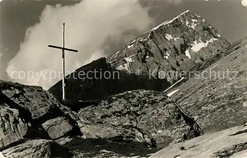 AK / Ansichtskarte Gemmipass_Wallis mit Rinderhorn Gemmipass Wallis