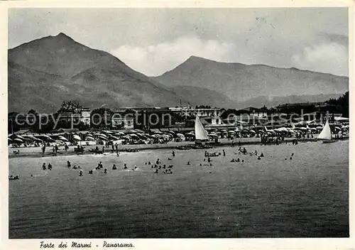 AK / Ansichtskarte Forte_dei_Marmi Strand Forte_dei_Marmi