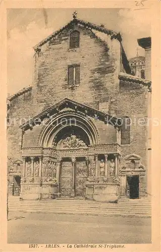 AK / Ansichtskarte Arles_Bouches du Rhone Kathedrale Saint Trophime Arles_Bouches du Rhone