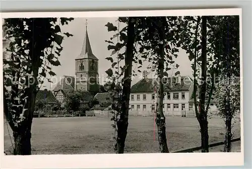 AK / Ansichtskarte Hassloch_Pfalz Jahnplatz Prot Kirche und kath Schulhaus Hassloch Pfalz