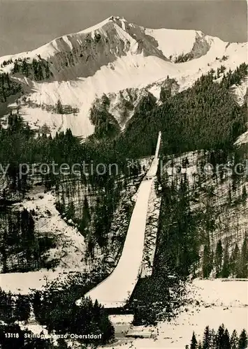 AK / Ansichtskarte Oberstdorf Skiflugschanze Wintersportplatz Allgaeuer Alpen Oberstdorf