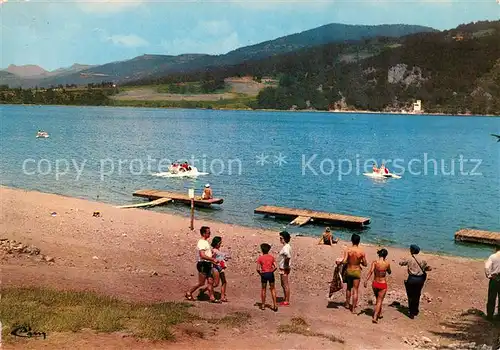 AK / Ansichtskarte Le_Lac d_Issarles Plage au lac de cratere de volcan Le_Lac d_Issarles