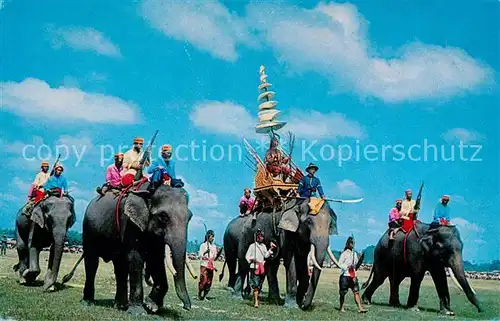 AK / Ansichtskarte Elefant Ancient Battle Elephants Surin Thailand  Elefant