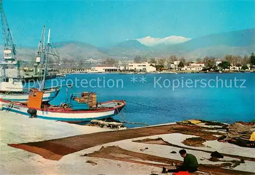 AK / Ansichtskarte Motril Hafenpartie mit Sierra Nevada Motril