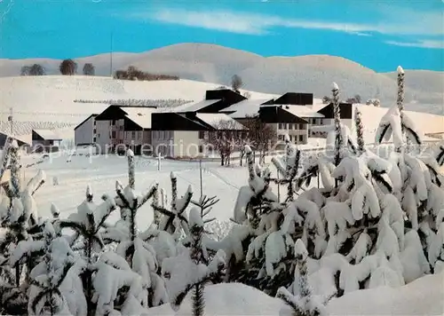 AK / Ansichtskarte Oberhundem Konrad Adenauer Haus Ferienstaette der Kolpingsfamilie Winterlandschaft Oberhundem