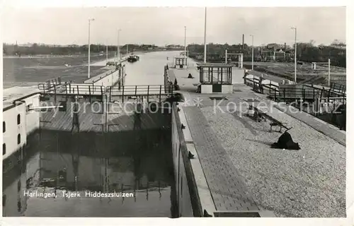 AK / Ansichtskarte Harlingen_Friesland Isjerk Hiddeszsluizen Harlingen_Friesland