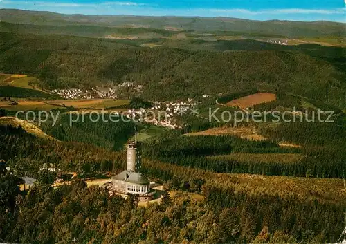 AK / Ansichtskarte Hohe_Bracht Fliegeraufnahme Aussichtsturm Hohe Bracht