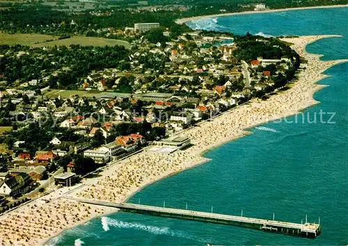 AK / Ansichtskarte Niendorf_Timmendorfer_Strand Fliegeraufnahme Niendorf_Timmendorfer