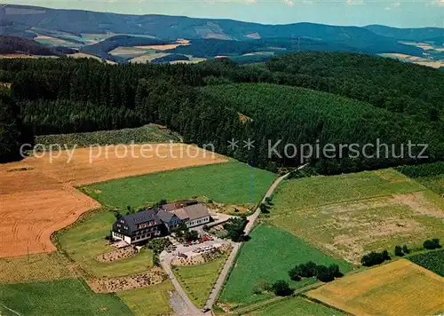 AK / Ansichtskarte Cobbenrode_Sauerland Fliegeraufnahme Hotel Pension Berghotel Habbel Cobbenrode_Sauerland