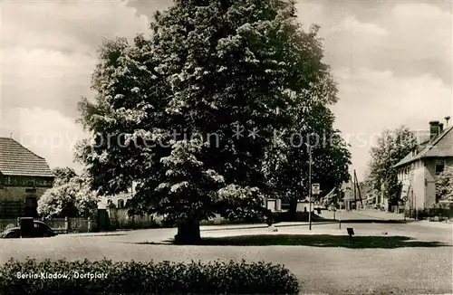 AK / Ansichtskarte Kladow Dorfplatz Kladow