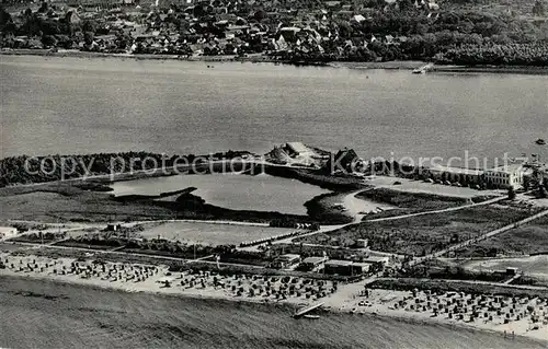 AK / Ansichtskarte Heiligenhafen_Ostseebad Fliegeraufnahme Heiligenhafen_Ostseebad