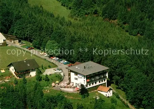 AK / Ansichtskarte Huzenbach Hotel Gasthof zum Schloss Fliegeraufnahme Huzenbach