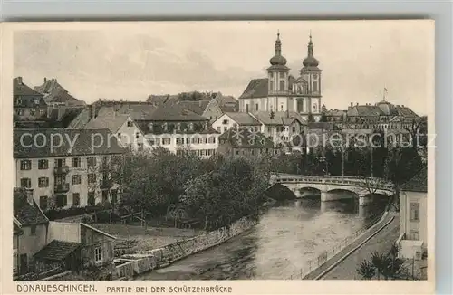 AK / Ansichtskarte Donaueschingen Schuetzenbruecke Kirche Donaueschingen