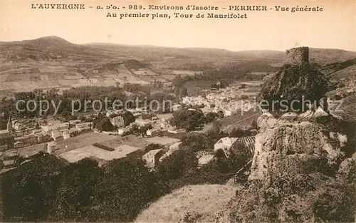 AK / Ansichtskarte Perrier_Puy de Dome Vue generale au premier plan Tour de Maurifolet Perrier Puy de Dome