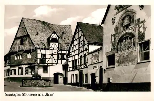 AK / Ansichtskarte Winningen_Mosel Weinhof Brunnen Winningen Mosel