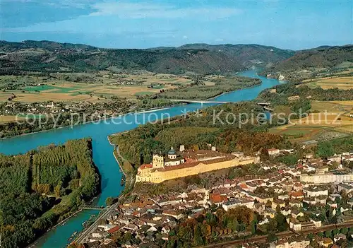 AK / Ansichtskarte Schoenbuehel Aggsbach Fliegeraufnahme Stift Melk Schloss Kloster Schoenbuehel Aggsbach