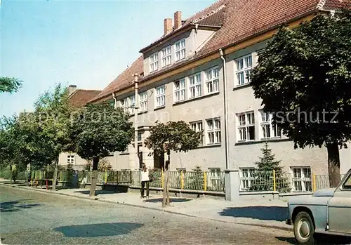 AK / Ansichtskarte Kluczbork Zasadnicza Szkola Zawodowa im Bohaterow Westerplatte Kluczbork