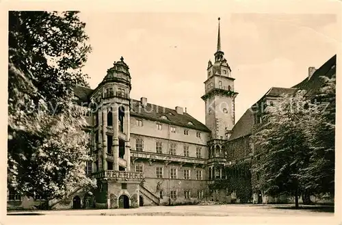 AK / Ansichtskarte Torgau Schloss Hartenfels Schlosshof Torgau