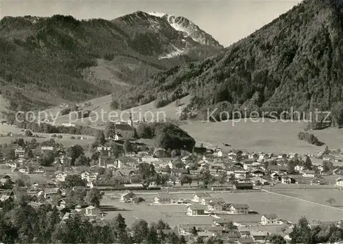 AK / Ansichtskarte Ruhpolding mit Hochfelln Ruhpolding