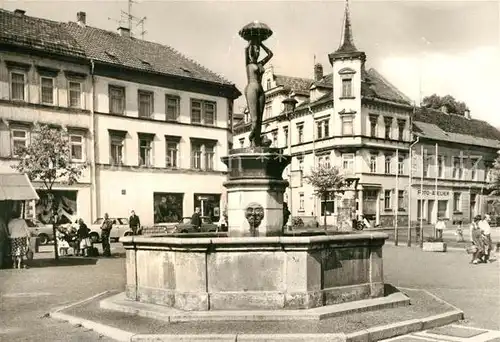 AK / Ansichtskarte Waltershausen_Gotha Am Markt Brunnen Waltershausen Gotha